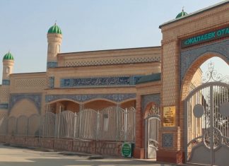 “Жалабек ота” жоме масжиди қурилиш жараёнидан лавҳалар